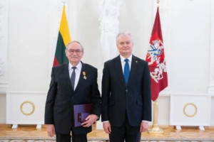 Pof. A. Lukosevicius and LR President G. Nauseda